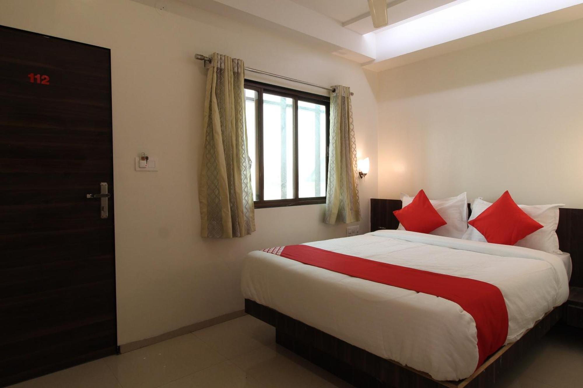 Hotel O New Pune Dehu Екстер'єр фото